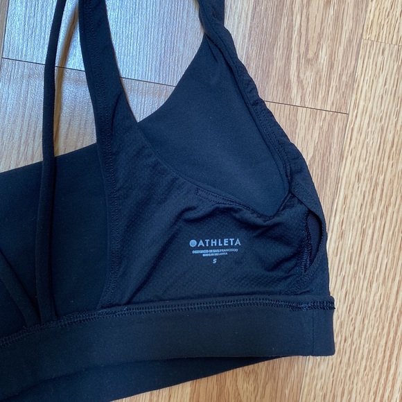 EUC Athleta A-C Exhale Bra in Powervita, size small - Picture 3 of 3